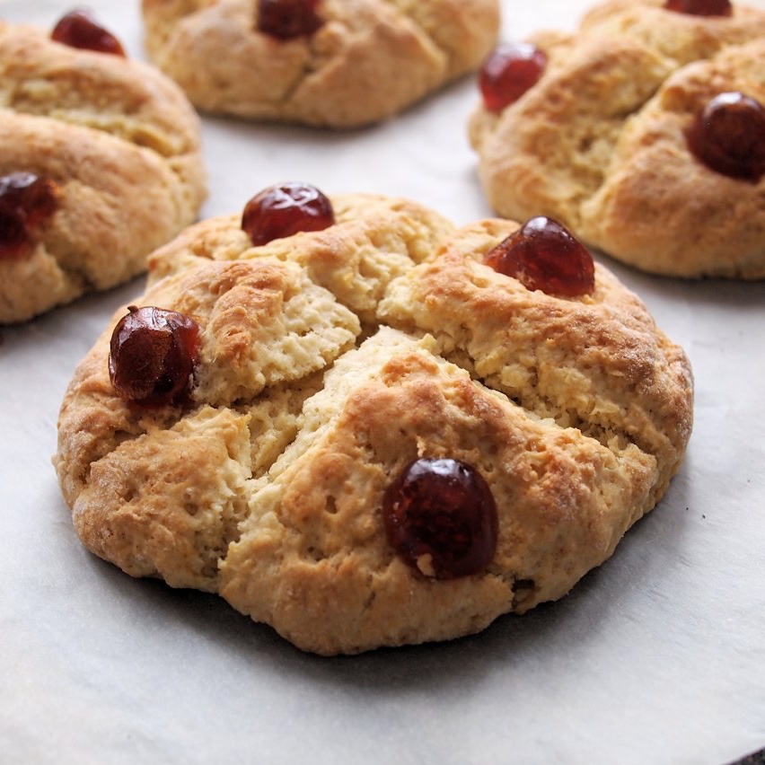 Freshly baked Victoria scones